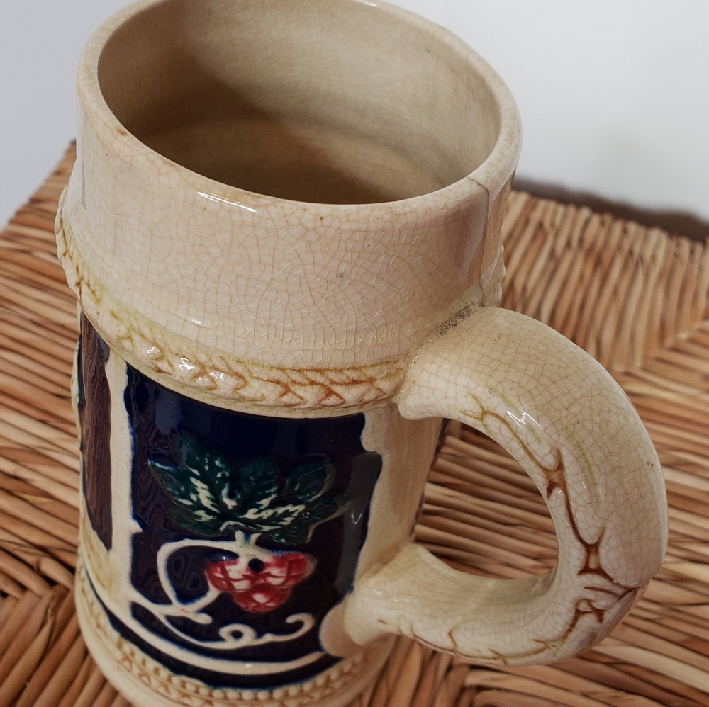 Japanese Drinkware Ceramic Beer Stein 7 Inch Tall - Picture 1 of 5
